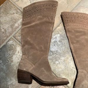 Lucky Brand knee high boots- Tan 9/39